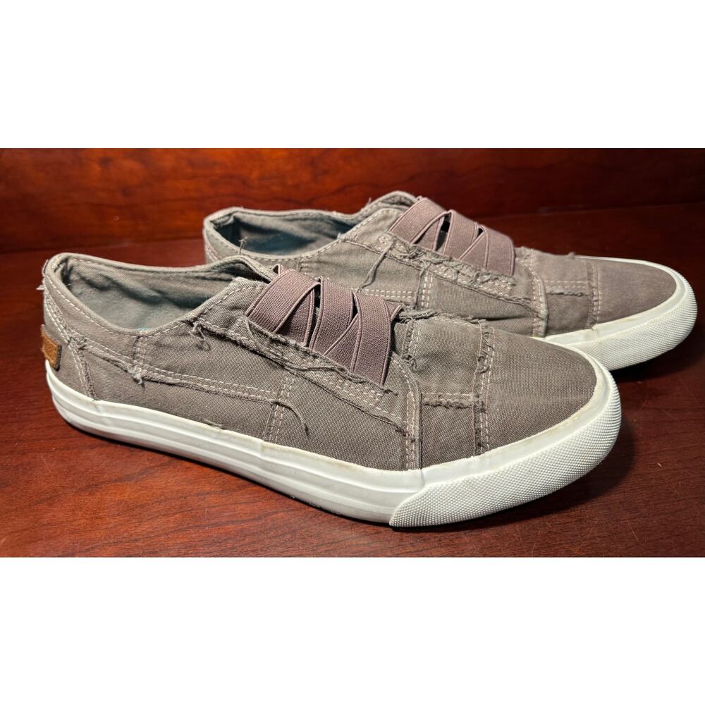 Blowfish Malibu Women's Marley Canvas Sneaker Distressed Slip On Canvas US 10
